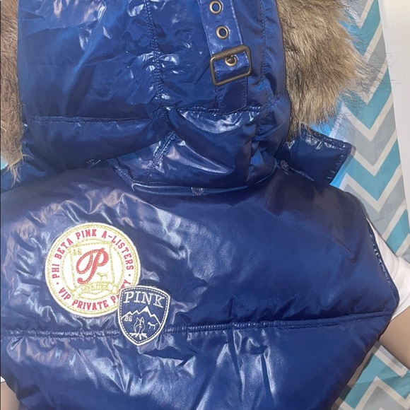 Victoria Secret Pink Puffer Vest - Picture 6 of 11
